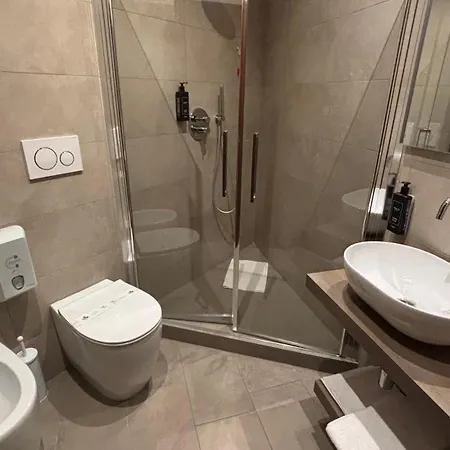 Hotel Anelli 3*