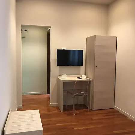 Anelli Otel Lodi